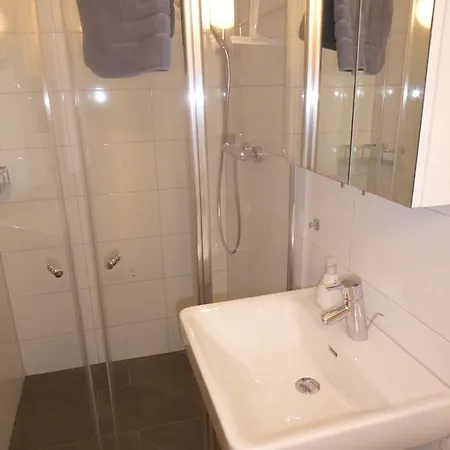 Lägenhet Schottar Fewo *